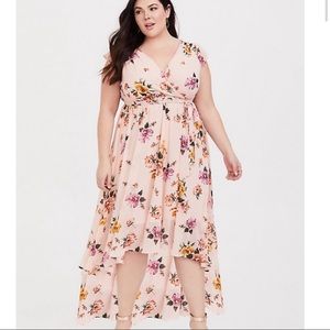 Torrid Blush Pink Floral Chiffon Hi-Lo Dress